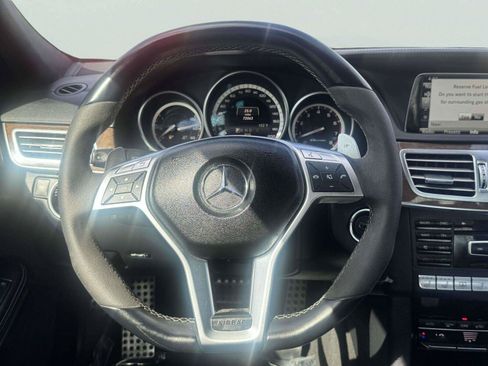 Used 2014 Mercedes-Benz E 63 AMG S-Model image 27