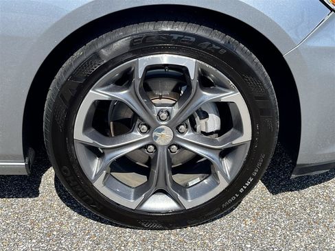 Used 2024 Chevrolet Malibu LT FWD image 6