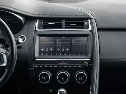 Used 2020 Jaguar E-PACE SE AWD/4WD image 16