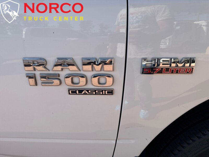Used 2019 RAM 1500 Classic SLT RWD image 12