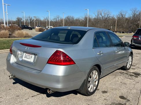 Used 2007 Honda Accord EX-L image 7