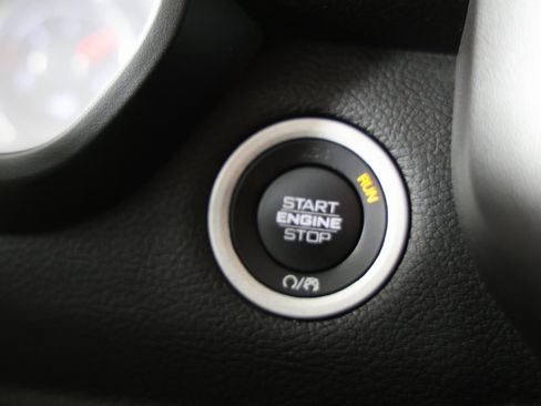 Used 2020 RAM 1500 Big Horn image 25