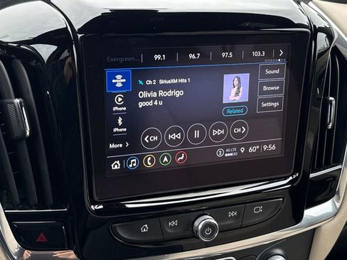 Certified 2023 Chevrolet Traverse LT w/ LT Premium Package image 23