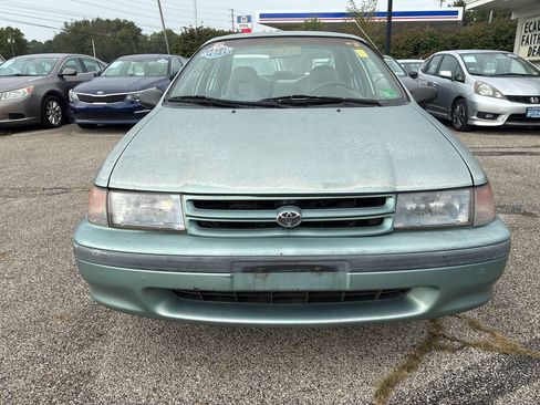 Used 1994 Toyota Tercel DX FWD image 4