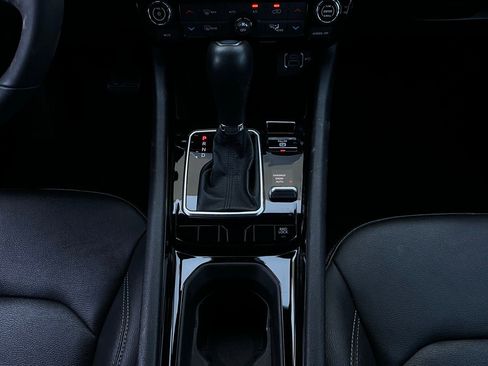 Used 2025 Jeep Compass Limited image 15