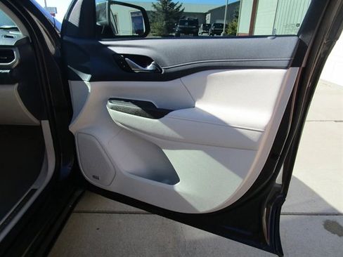 Used 2020 GMC Acadia Denali w/ Technology Package image 26