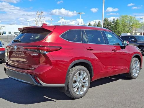 Certified 2020 Toyota Highlander Limited image 6