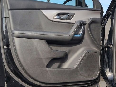 Certified 2025 Chevrolet Blazer LT image 19