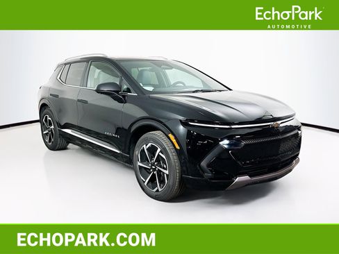 Used 2025 Chevrolet Equinox EV LT image 1