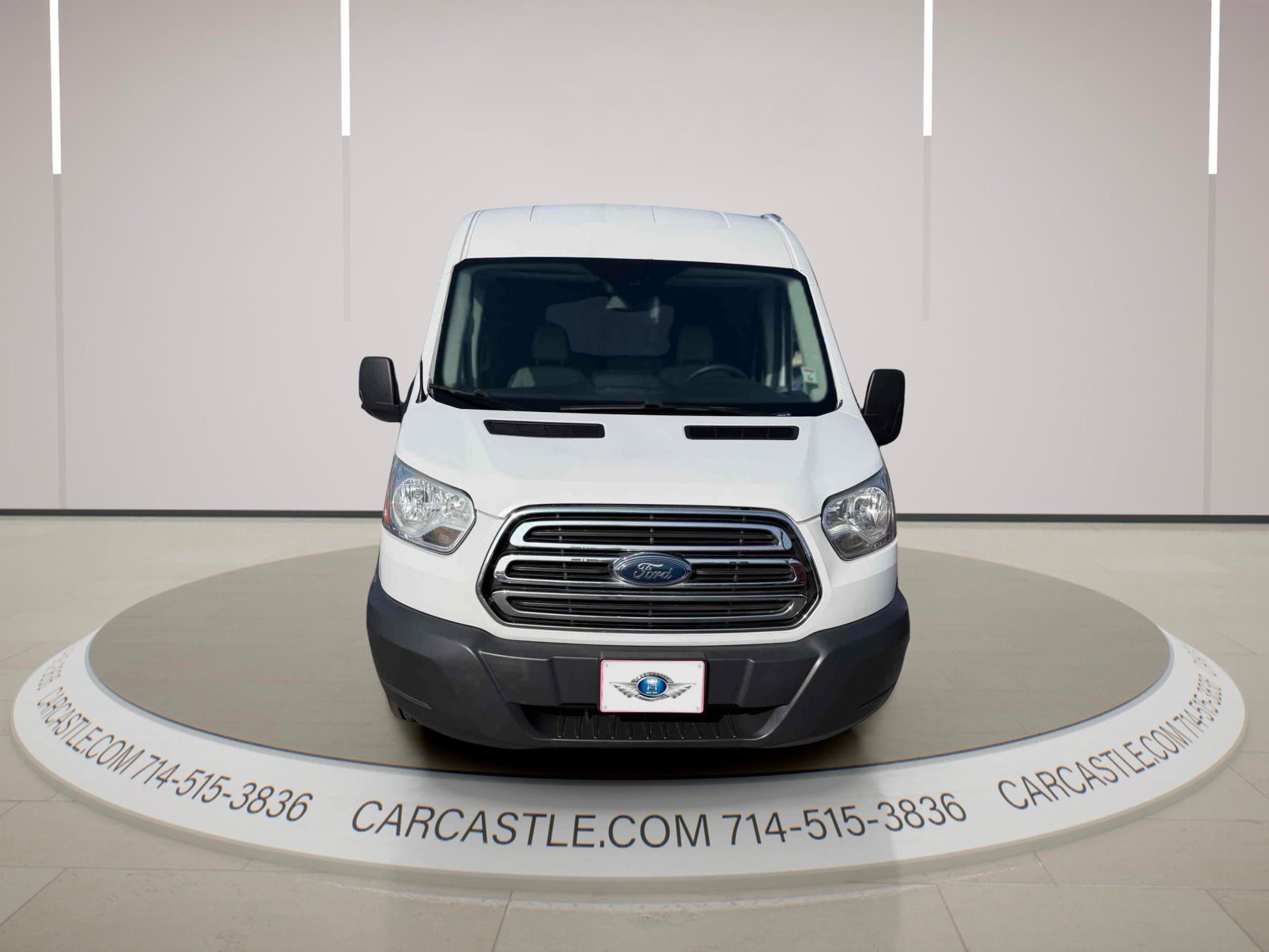 Used 2017 Ford Transit 350 XLT RWD image 8