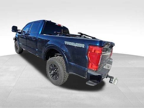 Used 2022 Ford F350 Lariat w/ Tremor Off-Road Package image 8