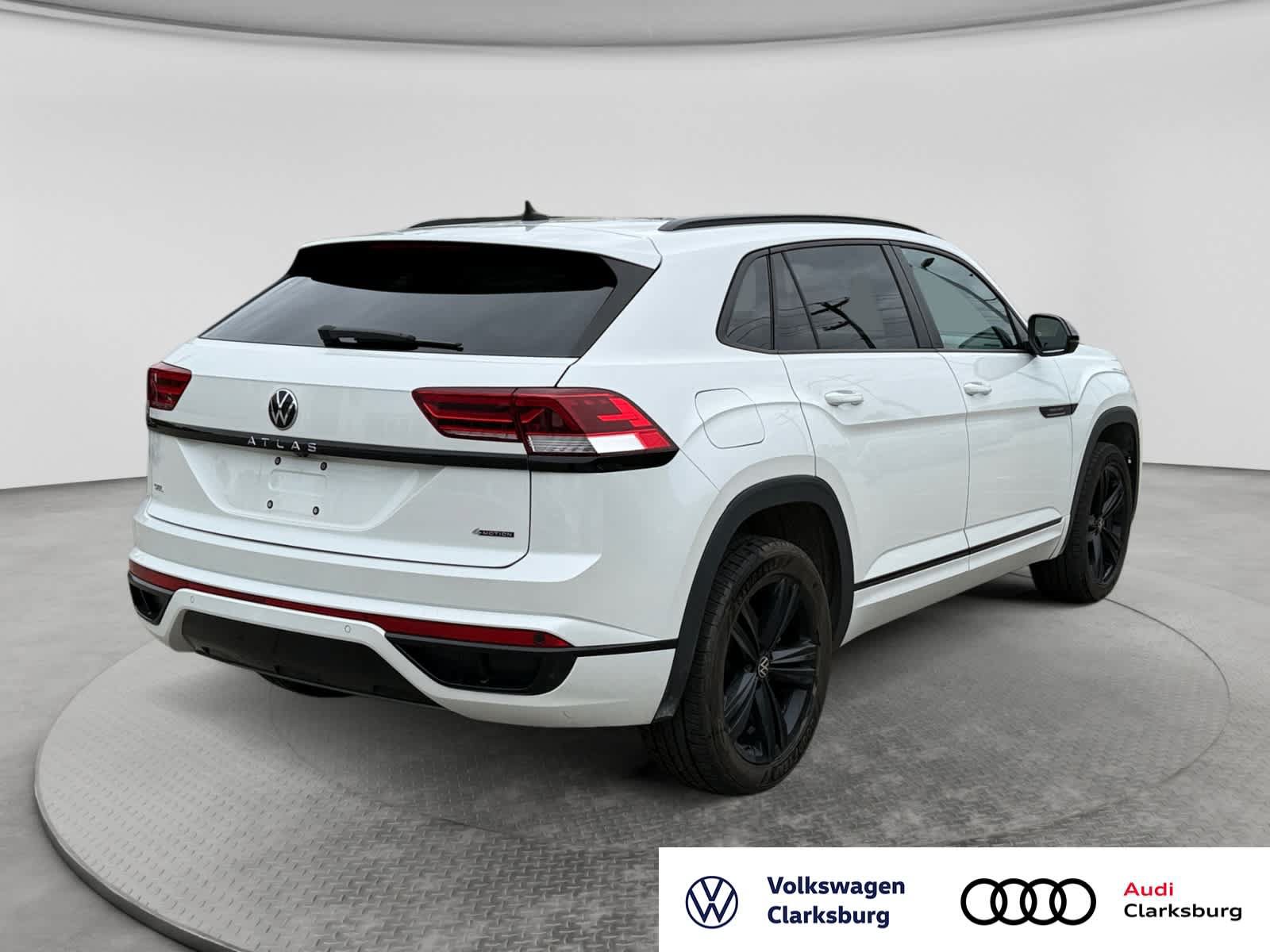 Used 2023 Volkswagen Atlas Cross Sport SEL R-Line AWD/4WD image 5