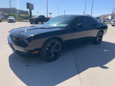 Used 2013 Dodge Challenger R/T w/ Blacktop Pkg RWD image 5