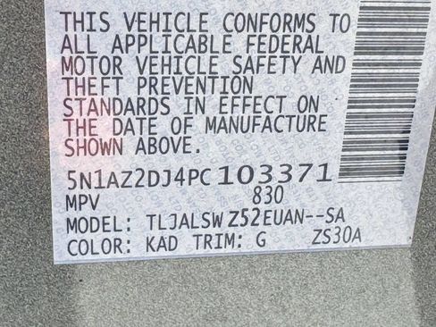 Used 2023 Nissan Murano Platinum w/ Cargo Package FWD image 36