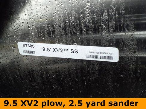 Used 2024 Ford F350 XLT w/ FX4 Off-Road Package image 8