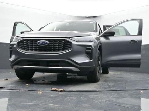 Used 2024 Ford Escape Active image 69