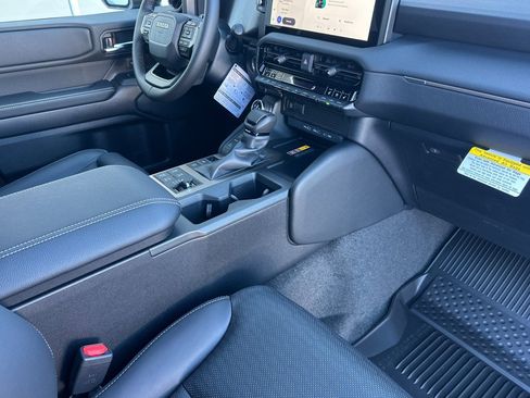 New 2026 Toyota Land Cruiser w/ Premium Package AWD/4WD image 14