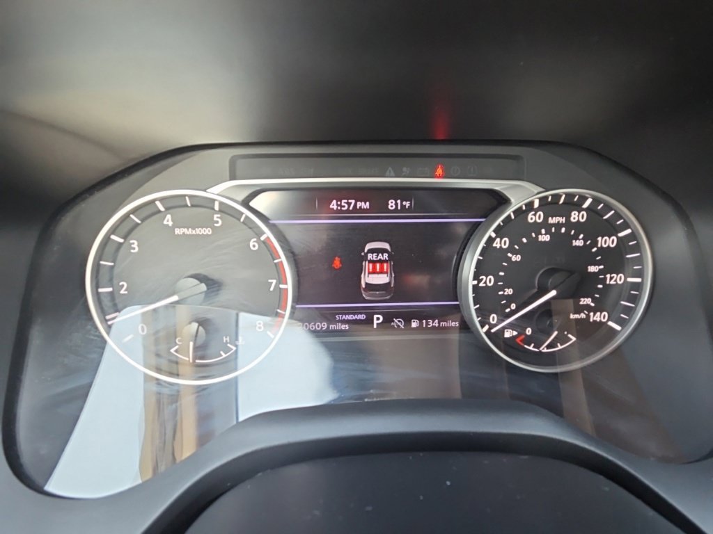 Used 2025 Nissan Rogue SV FWD image 32