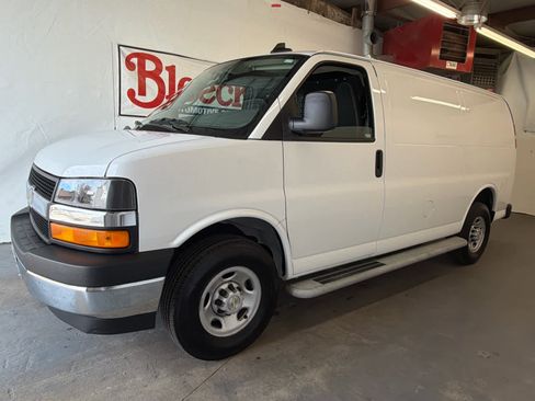 Used 2024 Chevrolet Express 2500 w/ Driver Convenience Package image 2