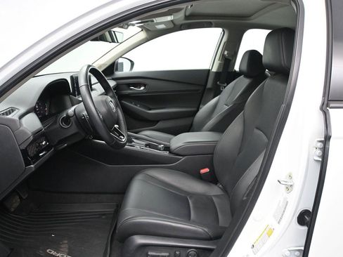 Used 2023 Honda Accord EX-L image 9