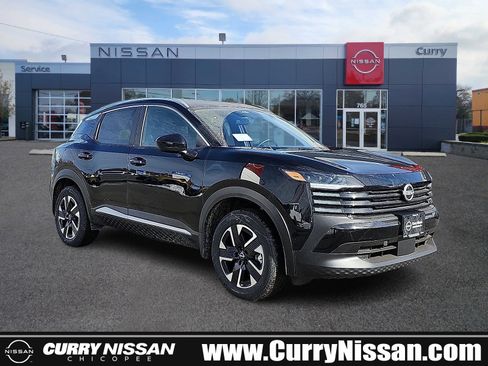 New 2026 Nissan Kicks SV w/ SV Premium Package image 1