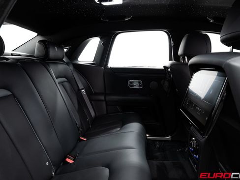 Used 2021 Rolls-Royce Ghost AWD/4WD image 37