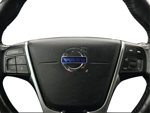 Used 2017 Volvo XC60 T6 Dynamic w/ Climate Package AWD/4WD image 23