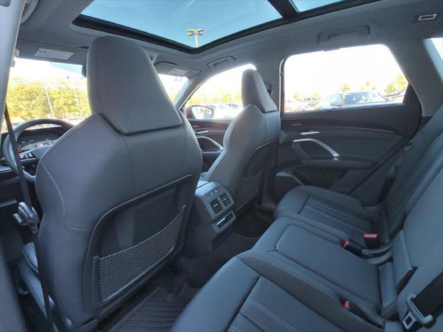 Used 2025 Audi Q5 Prestige AWD/4WD image 16