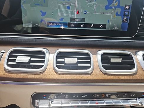 Used 2021 Mercedes-Benz GLE 350 image 19