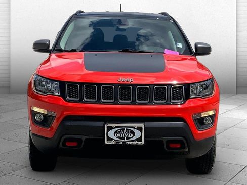 Used 2018 Jeep Compass Trailhawk w/ Popular Equipment Group AWD/4WD image 2