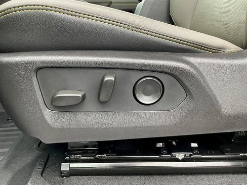 New 2026 Chevrolet Colorado ZR2 w/ Technology Package image 13