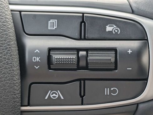 Used 2025 Kia Sportage X-Line AWD/4WD image 31