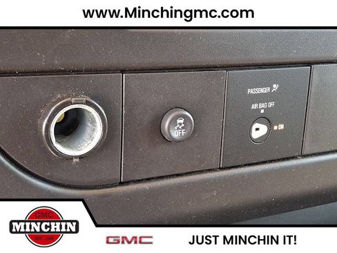 Certified 2024 Chevrolet Express 2500 w/ Driver Convenience Package RWD image 19