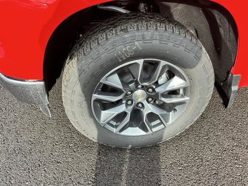 New 2026 Chevrolet Silverado 1500 LT image 9