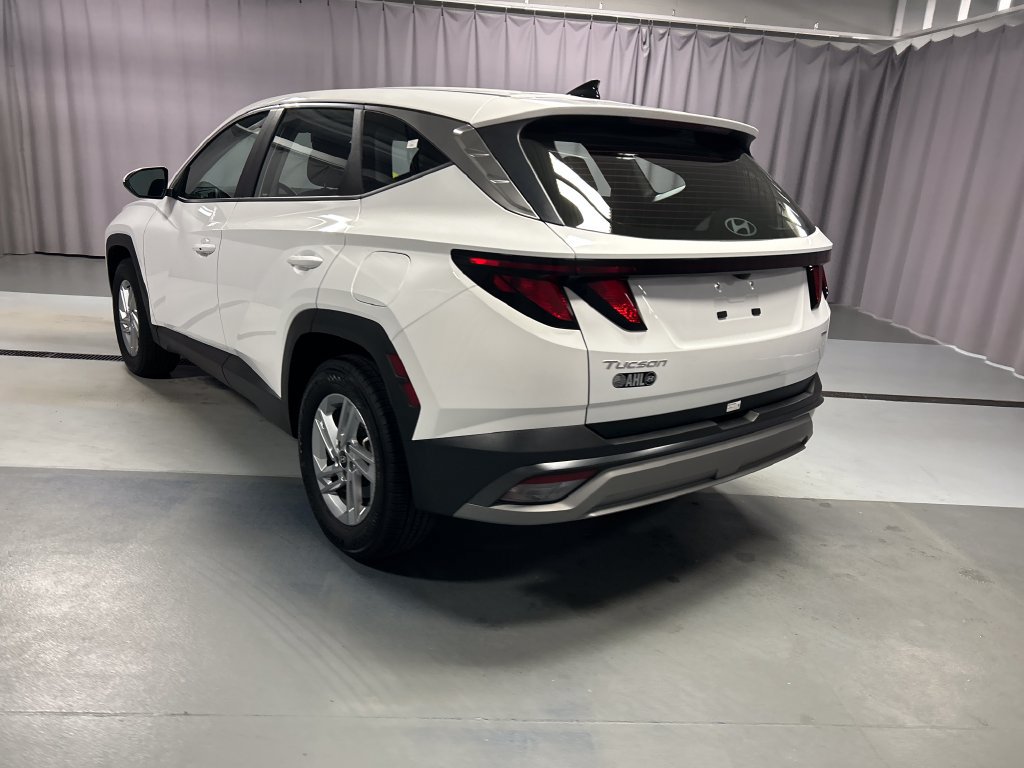 Used 2026 Hyundai Tucson SE AWD/4WD image 5