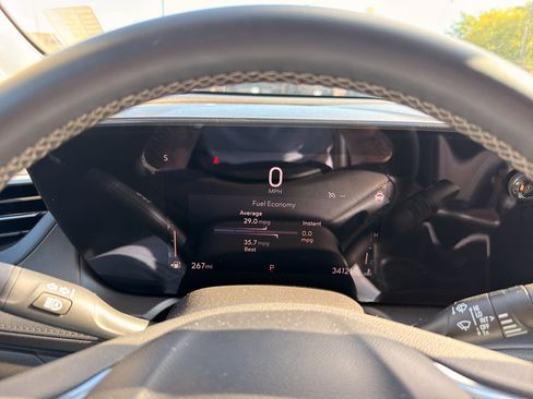 Used 2024 Buick Encore GX Preferred AWD/4WD image 23