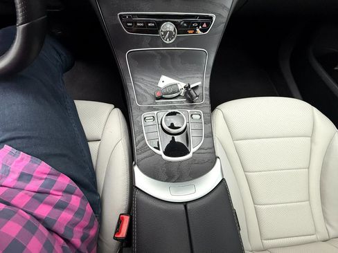 Used 2017 Mercedes-Benz C 300 Sedan image 22