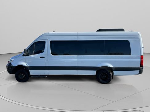 Used 2024 Mercedes-Benz Sprinter 3500 image 8