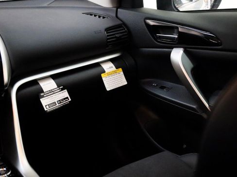 New 2025 Mitsubishi Eclipse Cross SE image 21