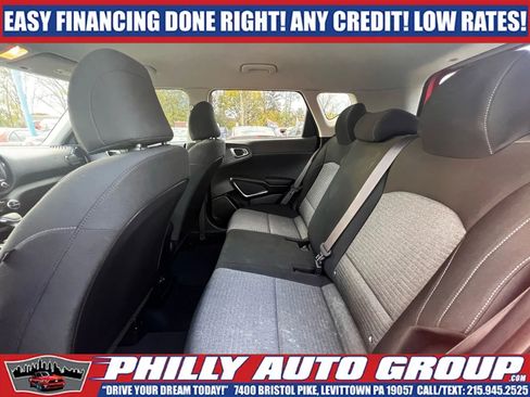 Used 2022 Kia Soul S FWD image 18