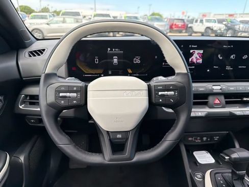 New 2026 Kia K4 GT-Line FWD image 10