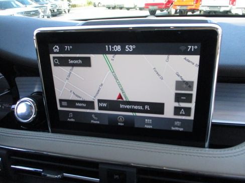 Used 2021 Lincoln Corsair FWD w/ Premium Package image 3