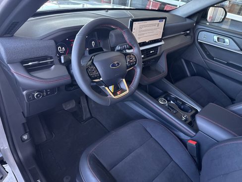 New 2026 Ford Explorer ST image 19