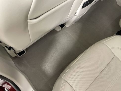 Used 2023 GMC Acadia Denali w/ Denali Ultimate Package image 35