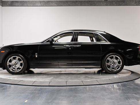 Used 2012 Rolls-Royce Ghost RWD image 54