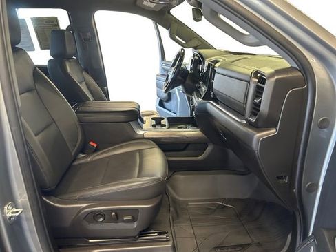 Used 2024 Chevrolet Silverado 3500 LTZ w/ LTZ Plus Package image 24