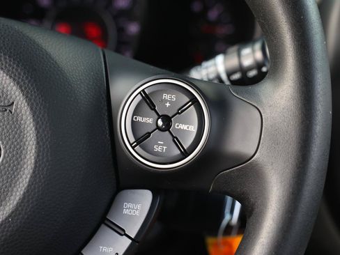 Used 2018 Kia Soul FWD image 26