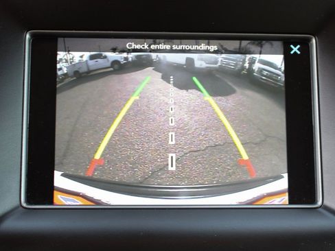 Used 2020 Jeep Grand Cherokee Laredo image 32