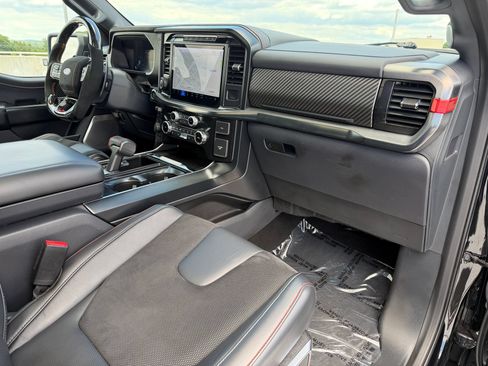 Used 2024 Ford F150 Raptor AWD/4WD image 17