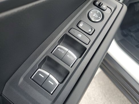 Used 2025 Honda Accord LX image 31